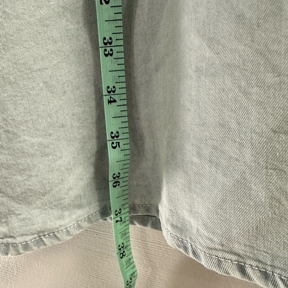 NWT Allie Rose Chambray Denim Shirt Dress in Light Wash - Picture 11 of 12